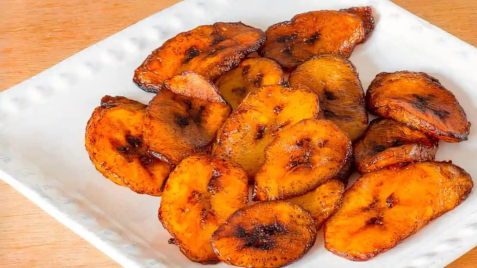 Fried Plantains with Cream (Option 1)